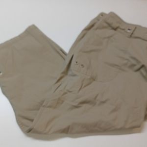 🌷Woman's Stretch Cropped Capri Size 16W Tan
